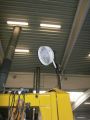 Mlžící ventilátor v prostoru zinkovny
